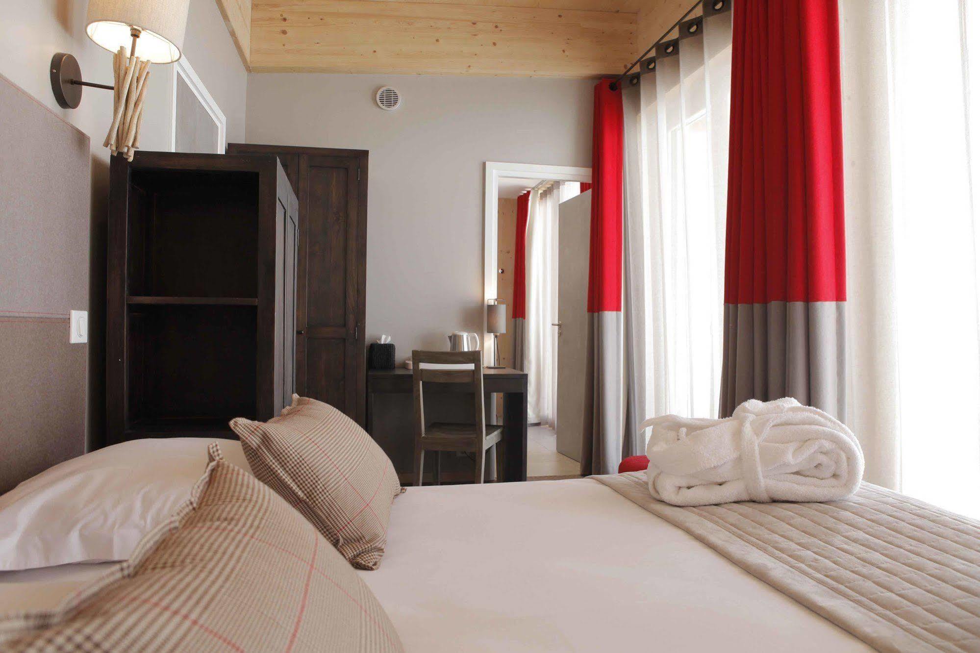 L'Aiguille Grive Chalets Hotel Les Arcs  Extérieur photo