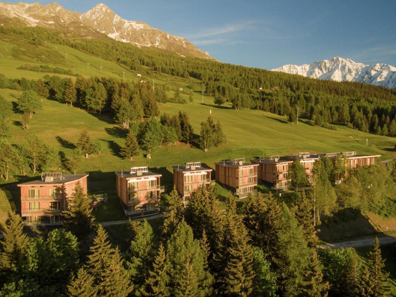 L'Aiguille Grive Chalets Hotel Les Arcs  Extérieur photo